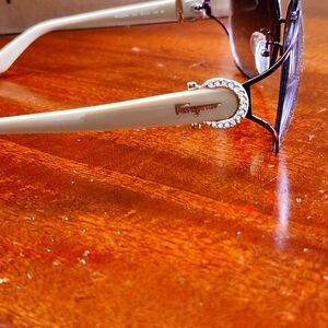 Farragamo Womans Sunglasses